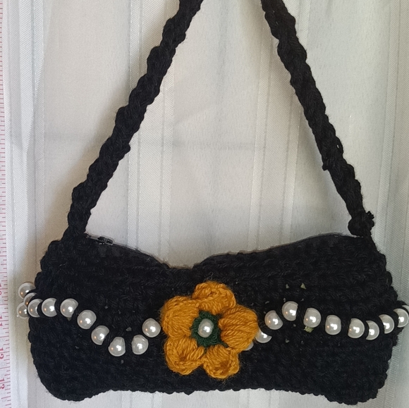 Purse - Picture 3 of 3